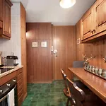 Maison Alessia Apartment *